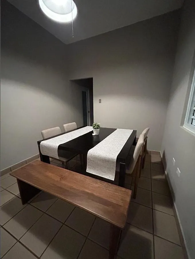 Cozy Beach House - 11 Minute Walk To The Beach San Juan Apartament